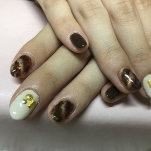 ブラウンニュアンス